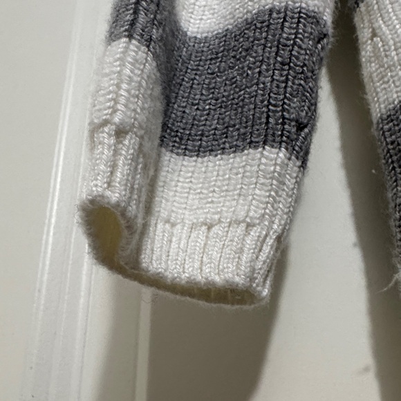 Janie and Jack Gray and White Striped Footie - Picture 12 of 15